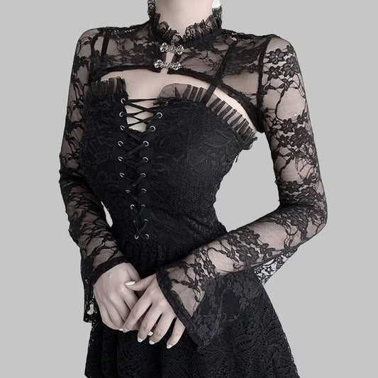 Blouse en dentelle noire